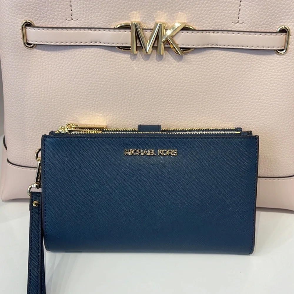 MICHAEL KORS LARGE DOUBLE ZIP WRISTLET WALLET PHONE CASE Navy NWT